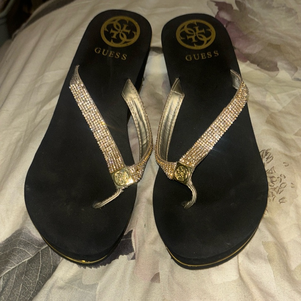 Guess platform sandals